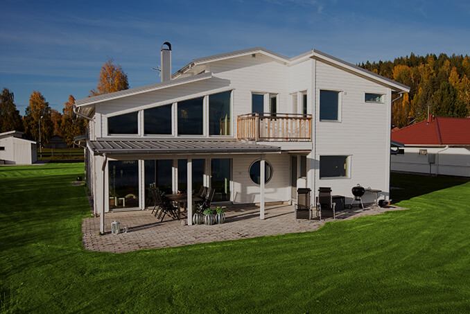 ARKITEKTRITAT Vill du bygga ett arkitektritat Vittjärvshus? Naturligtvis så löser vi det. Vi har lång erfarenhet av att arbeta med olika arkitekter och guidar er rätt utifrån era specifika önskemål.